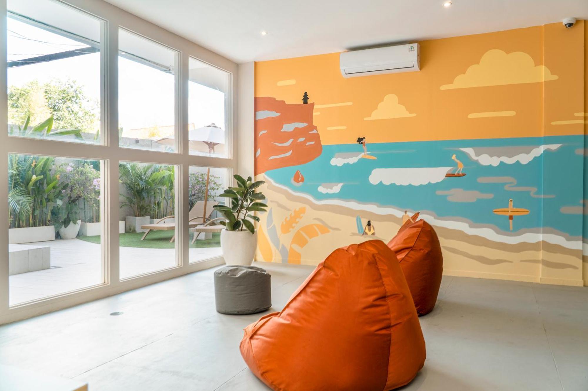 Bali Bustle Sunset Coliving And Coworking Space Legian  Exterior photo